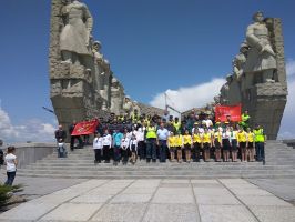 Участники мотопробега возложили цветы на Мемориале Славы "Самбекские высоты"