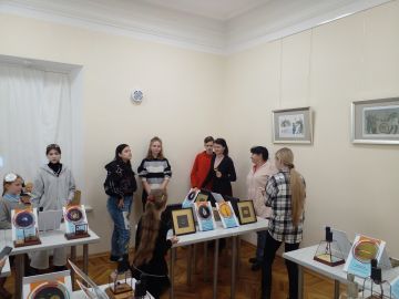 Выставка «Шедевры микроискусства» в музее И.Д.Василенко