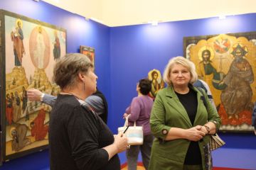 Посещение выставки «Окно в Россию. Религиозное искусство Петра I»