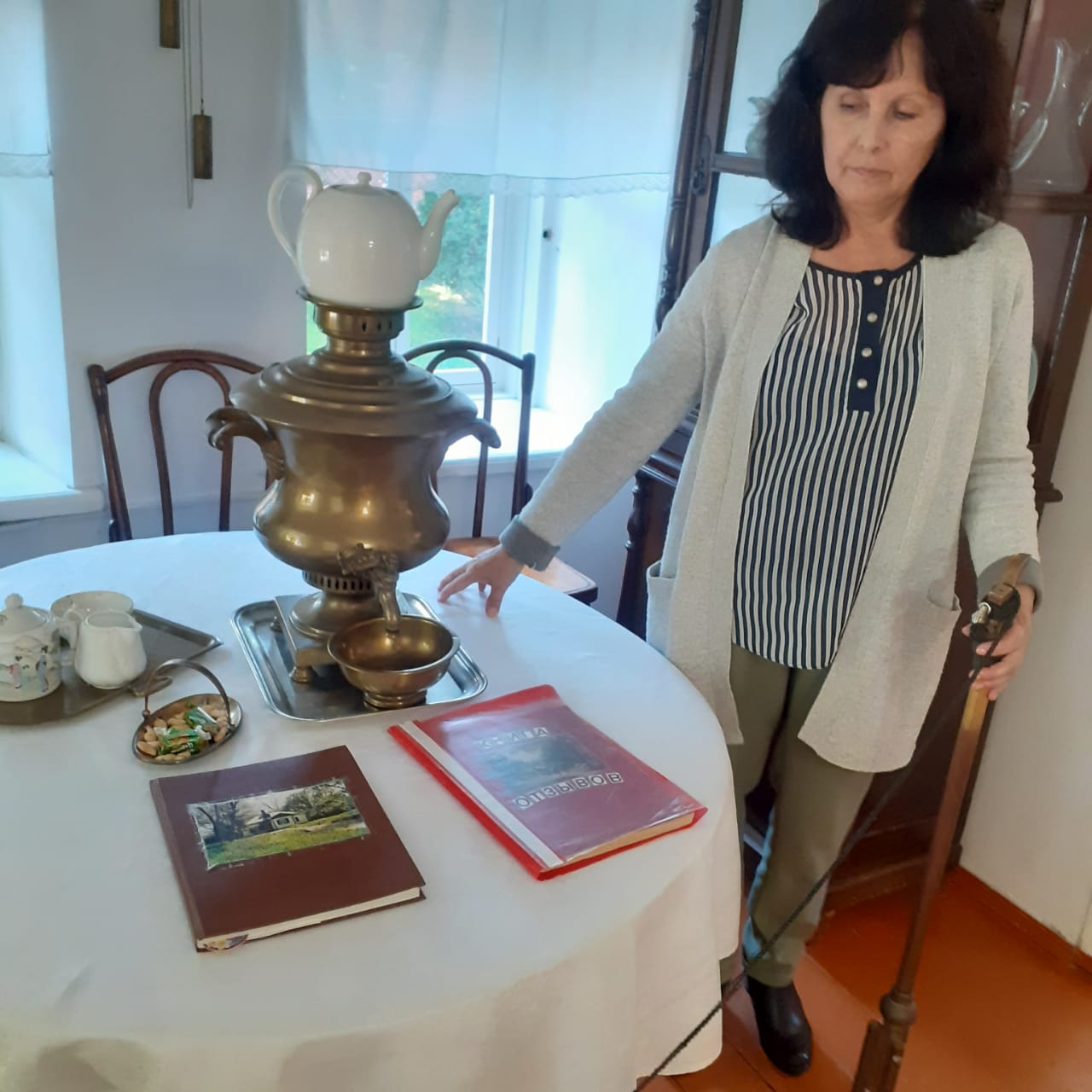 17 сентября гости музея  "Домик Чехова" смогли заглянуть в книги отзывов музея разных лет. 