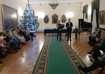 24 и 25 декабря в Литературном музее А.П.Чехова состоялись праздничные концерты-лекции Даниила Топольского «Новогодняя классика. Лучшее».