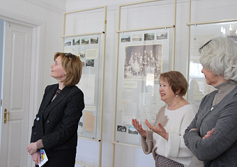 Состоялось открытие выставки «Почтовая Чеховиана»