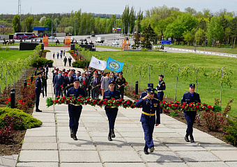 Перезахоронение останков советских солдат на музейного комплекса «Самбекские высоты»
