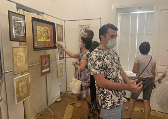 В доме П.Е. Чехова открылась выставка «Сны старого дома»